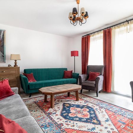 Wonderful 2- Bedroom Apartment With Soul Wwa70 Varsavia Esterno foto