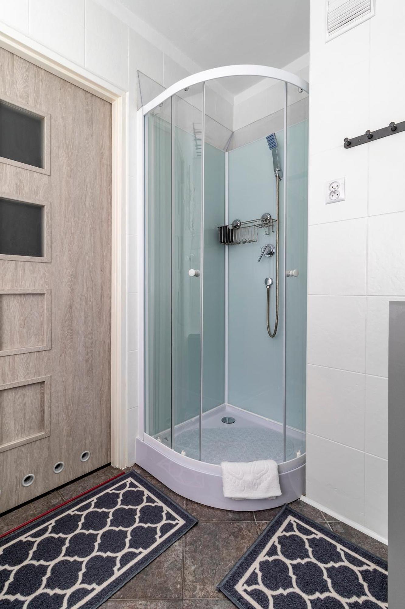 Wonderful 2- Bedroom Apartment With Soul Wwa70 Varsavia Esterno foto